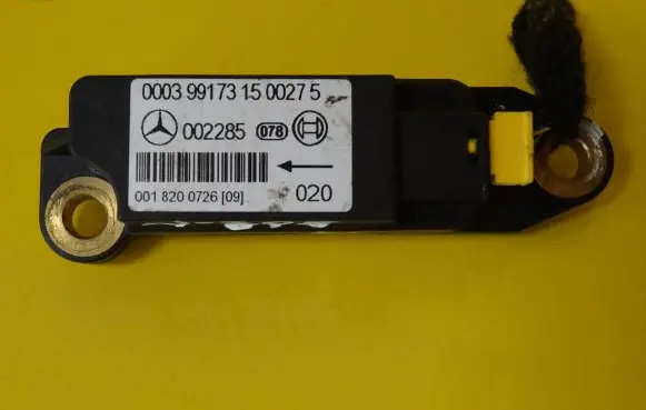 Mercedes-Benz CLK A208 C208 Airbag deployment crash/impact sensor 0018200726