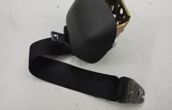 Ford Focus Rear seatbelt 4M51A611B68AG
