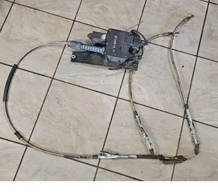 Opel Insignia A Hand brake control module 