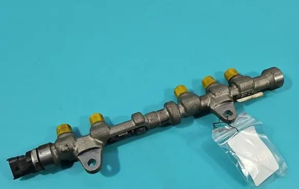 Opel Meriva B Fuel main line pipe 0445214222 IMPRK1551140