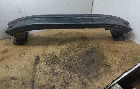 Lancia Delta III Front bumper cross member 51928453