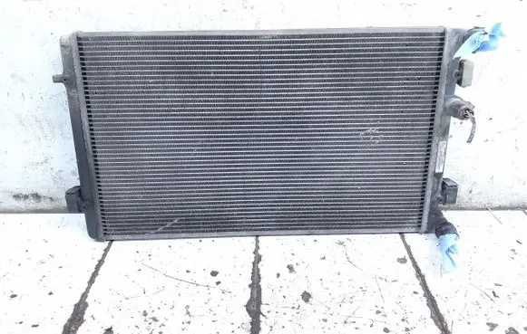 Audi A3 S3 8L Coolant radiator 1J0121253P