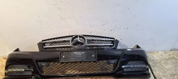 Mercedes-Benz C W204 Front bumper