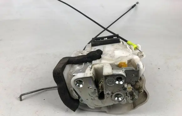 Subaru Forester SH Front door lock 61032SC250