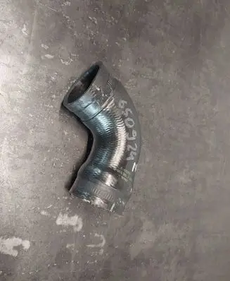 BMW 5 E39 Intercooler hose/pipe 7786530b 11617786530b