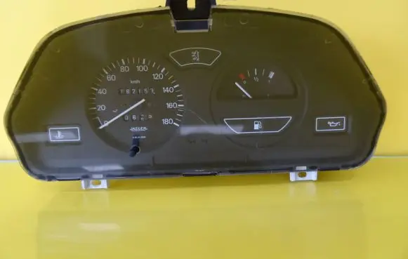 Peugeot 106 Speedometer (instrument cluster) 9605593680