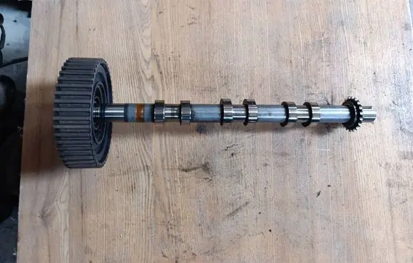 Peugeot 607 Camshaft 4R8Q6A272AC
