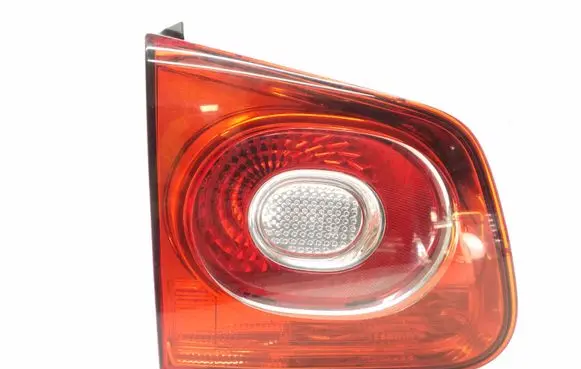Volkswagen Tiguan Tailgate rear/tail lights 5N0945093B