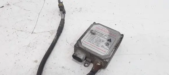 Toyota Corolla E120 E130 Headlight ballast module Xenon 10R020547