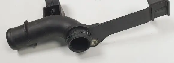 Mercedes-Benz C W203 Engine coolant pipe/hose A2712001352