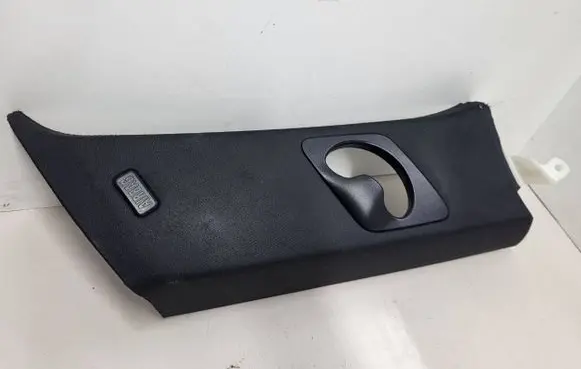 BMW X5 E70 (C) pillar trim 503685PD