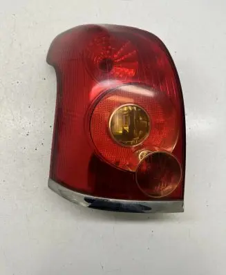 Toyota Avensis T250 Rear/tail lights