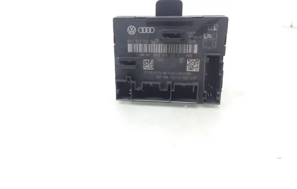 Audi A1 Door control unit/module 8X0959792B