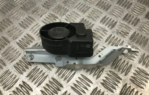 Lexus GS 250 350 300H 450H Alarm system siren 8904030020