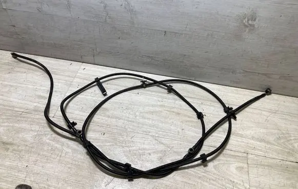 Ford Kuga II Windscreen/windshield washer pump