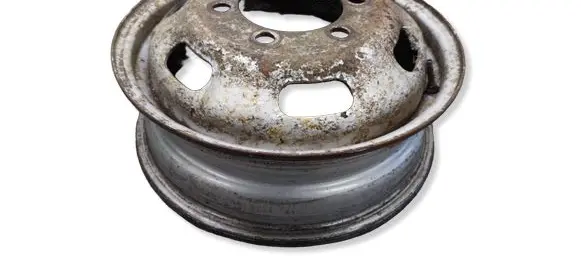 Iveco Daily 6th gen R16 steel rim 