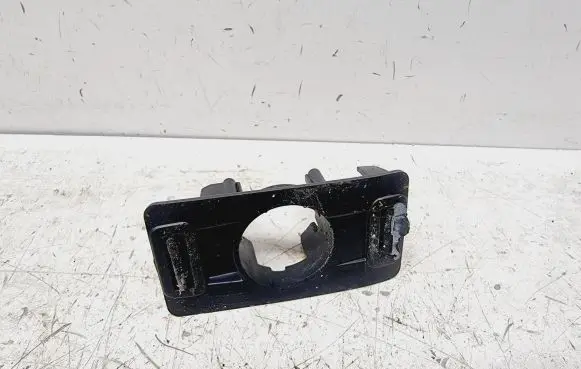 Peugeot 5008 II Front parking sensor holder (PDC) 9836830077