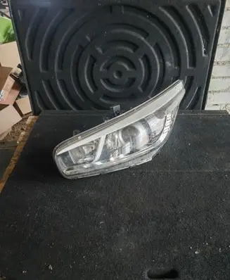 KIA Pro Cee'd II Headlight/headlamp 92101A2XXX