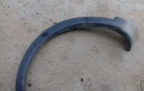Volvo XC70 Front arch trim 9190877 8620128