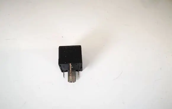 Volkswagen Cross Polo Other relay 7m0951253a