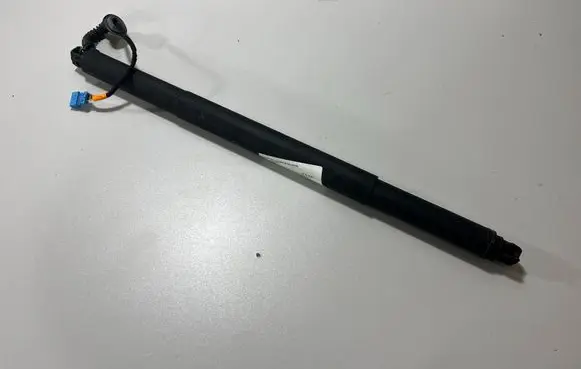 BMW X4 F26 Tailgate/trunk strut/damper 7339432