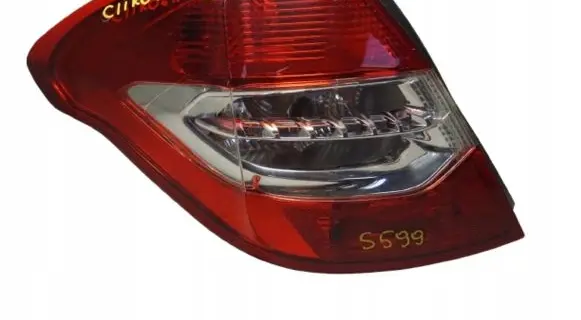 Citroen C4 II Rear/tail lights