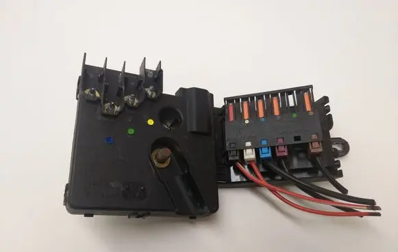 Mercedes-Benz E W211 Fuse module A2115461341