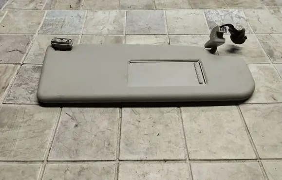 Seat Altea XL Sun visor 5P0857552A 91078
