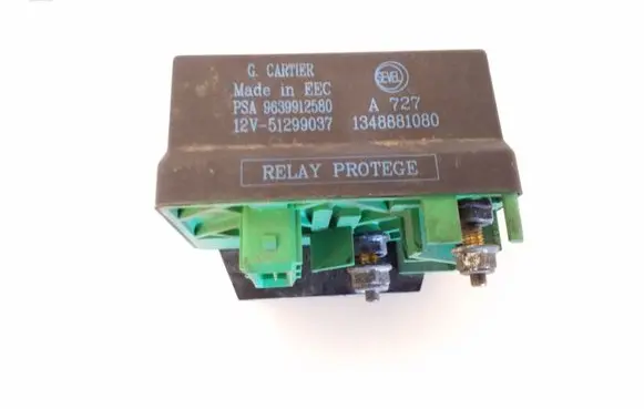 Fiat Ducato Glow plug pre-heat relay 1348881080 9639912580 51299037