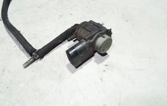 Audi A4 S4 B7 8E 8H Turbo solenoid valve 1J0906283C
