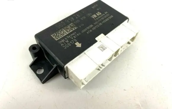 Audi TT TTS RS Mk3 8S Parking PDC control unit/module 5Q0919283E