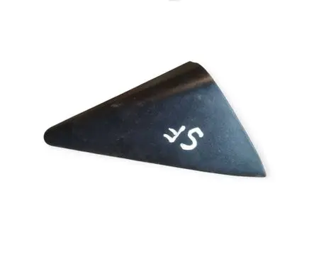 Subaru Forester SF Door glass trim 