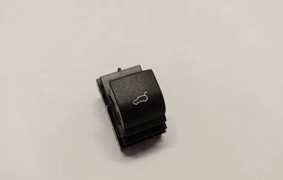 BMW X5 F15 Tailgate opening switch 9318704 61319318704 61319267981