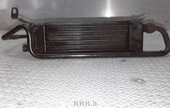 Engine oil radiator