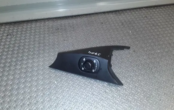 Porsche Cayenne (9PA) Wing mirror switch 7L5837993D
