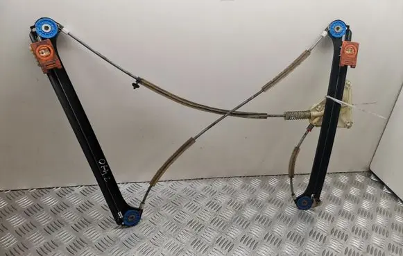 Audi A3 S3 8P Front window lifting mechanism without motor E006060001B