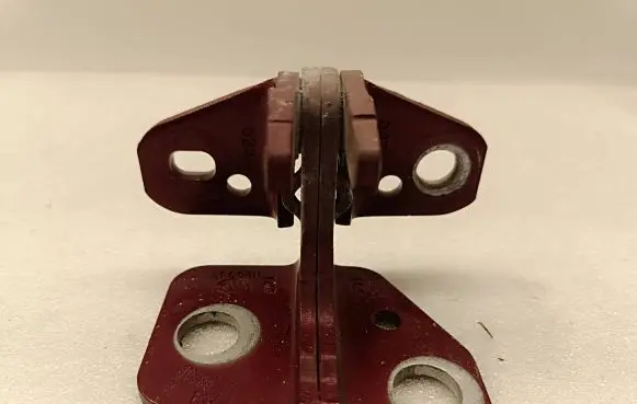 Chrysler Pacifica Front door lower hinge 85574F