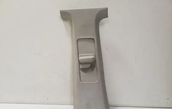 Volkswagen Golf III (B) pillar trim (top) 1H4867243B 1H0868311