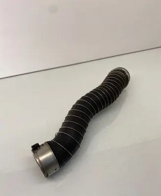 BMW X1 E84 Intercooler hose/pipe 4874052