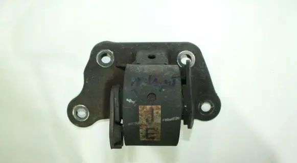 Mitsubishi Outlander Gearbox mounting bracket