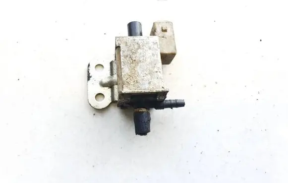 Volvo S40, V40 Turbo solenoid valve 72159302 7-21593-02