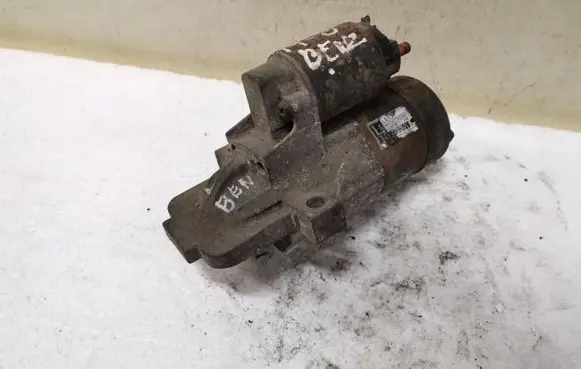 Mazda 6 Starter motor M000T90981