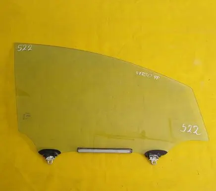 Toyota Corolla Verso AR10 Front door window glass four-door