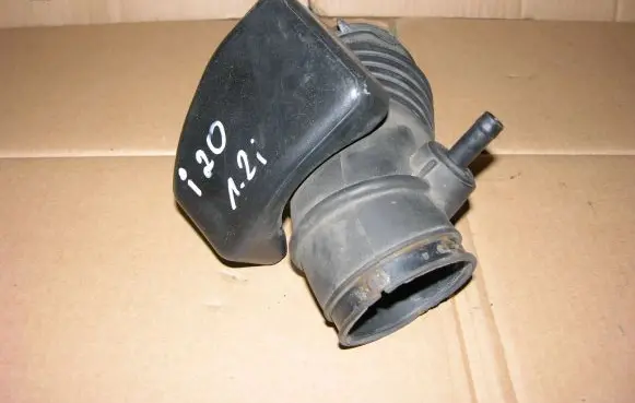 Hyundai i20 (PB PBT) Intercooler hose/pipe
