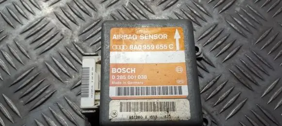 Audi A4 S4 B5 8D Airbag control unit/module 8A0959655C 0285001038