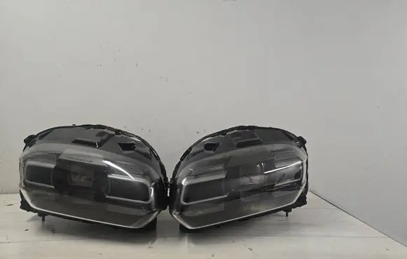 Porsche Taycan 9J1 Headlights/headlamps set 9J1941032E 1140E340004