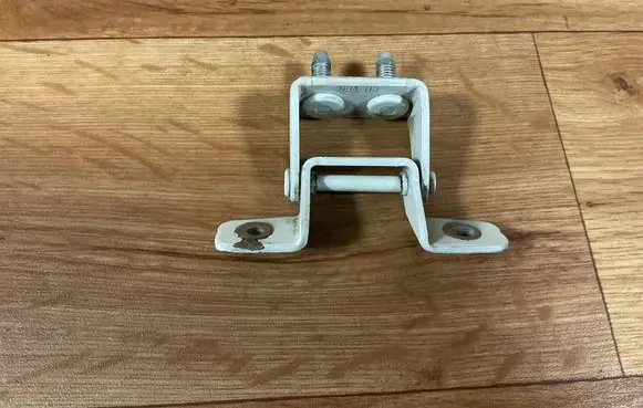 Hyundai i30 Tailgate/trunk/boot hinge