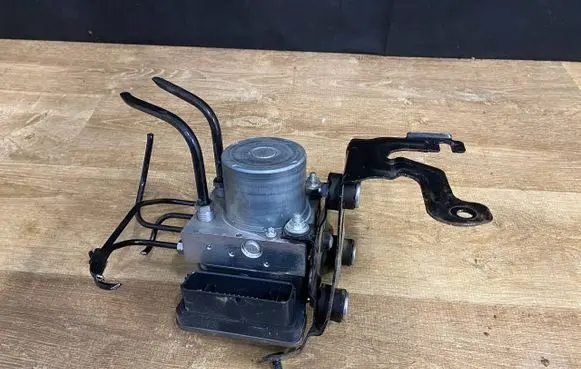 Jaguar F-Pace ABS Pump HK8314F447CG HK8314F447