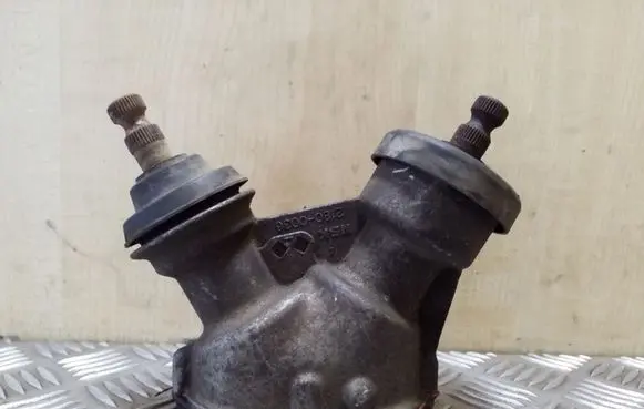 Opel Frontera B Steering column universal joint 21800036