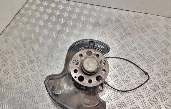 Mercedes-Benz E C207 W207 Front wheel hub spindle knuckle 20401